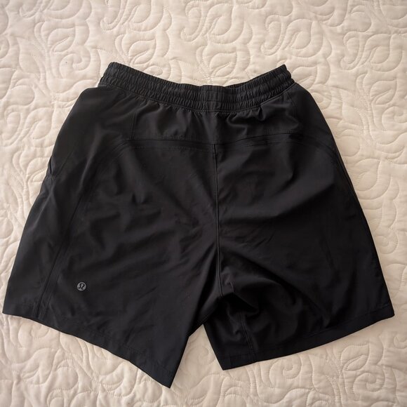 Lululemon Men's Linerless Short 7” Inseam, Size Small, Black - Picture 2 of 5